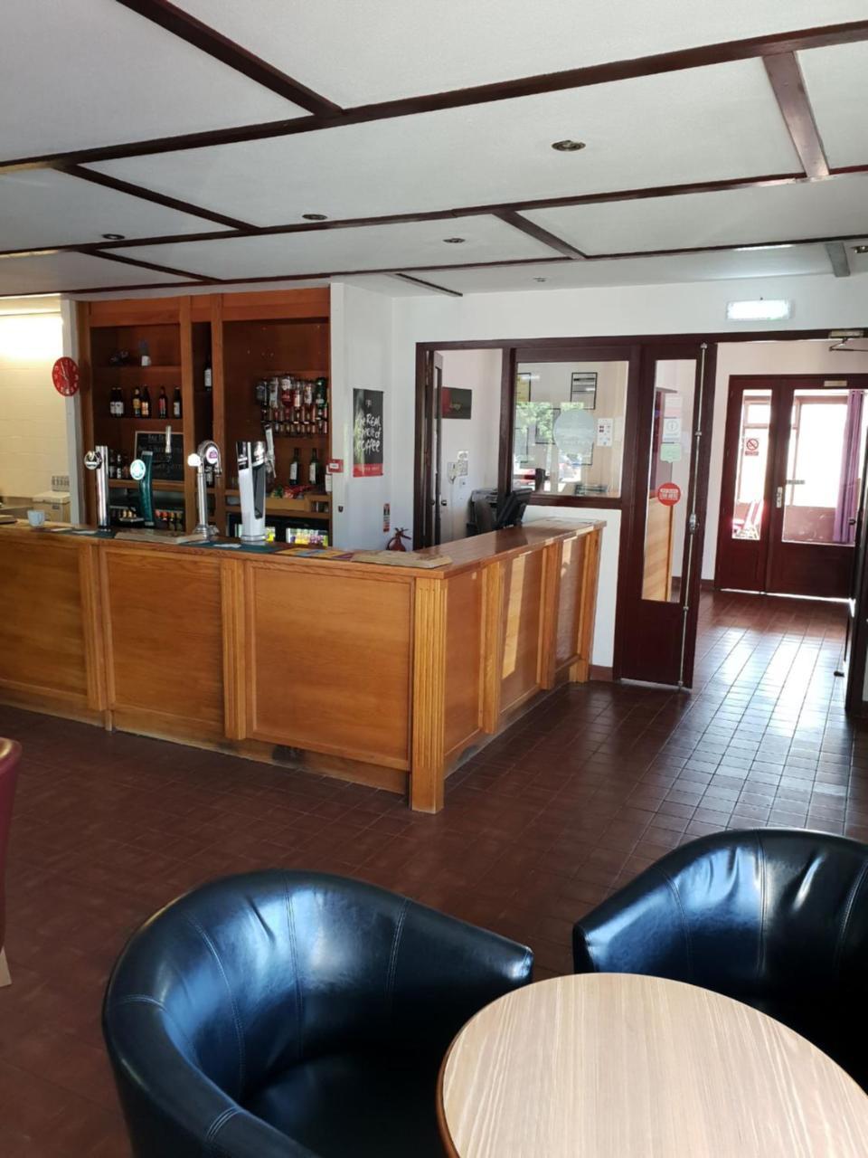 Primelodge Rotherham Hellaby Buitenkant foto