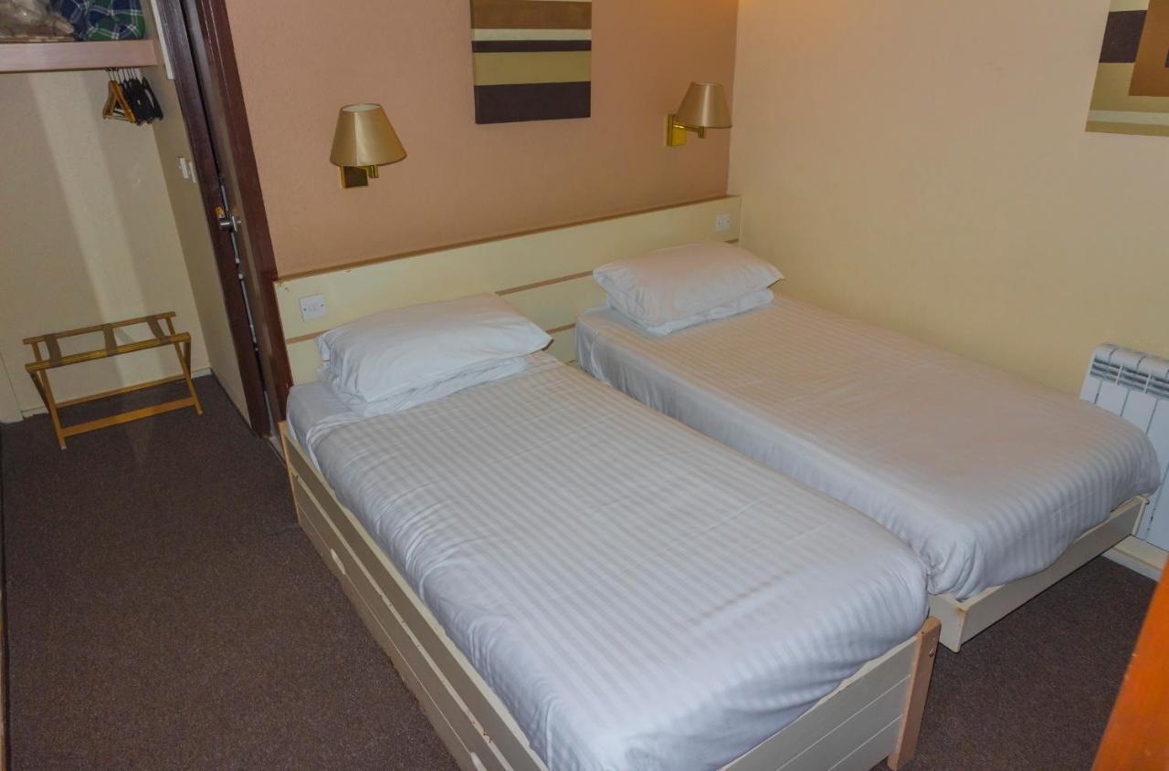 Primelodge Rotherham Hellaby Buitenkant foto